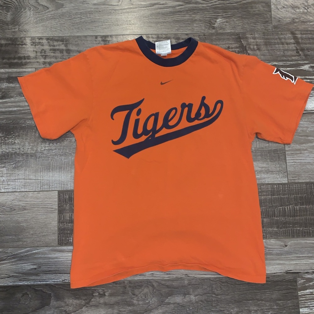 Vintage Nike Detroit Tigers Shirt